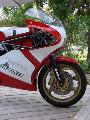 loudbike Ducati TT1 Right Front.jpg