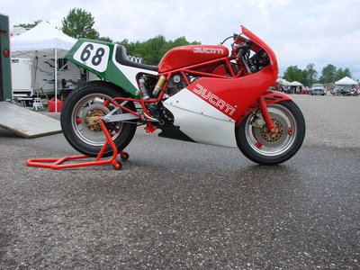 Ducati 750F1 Racer Gilles Lachance (4).JPG