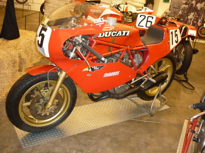 Ducati_750cc_24H_Montjuic_1983_b.jpg