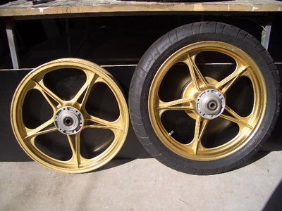 18in wheels duc 005.JPG
